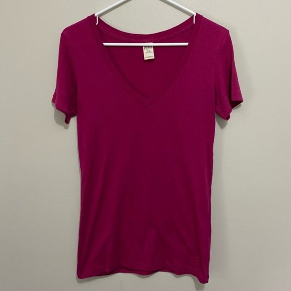 Victoria's Secret PINK fuchsia dark pink Vneck tee Small
